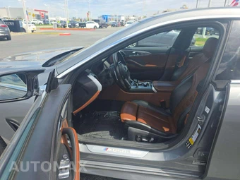 2023 BMW 8 Series Gran Coupe M850i xDrive Sedan - miniatura 3