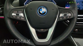 2023 BMW i4 eDrive35 – miniatura 43