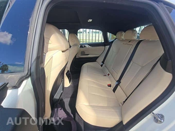 2023 BMW i4 eDrive35 – miniatura 10