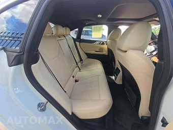 2023 BMW i4 eDrive35 – miniatura 14