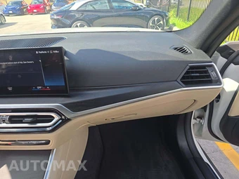 2023 BMW i4 eDrive35 – miniatura 17
