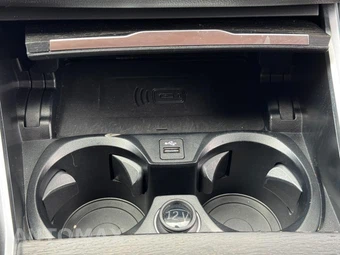 2023 BMW i4 eDrive35 - miniatura 27