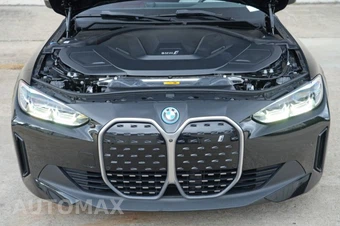 2023 BMW i4 eDrive35 - miniatura 4