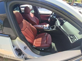 2023 BMW i4 eDrive35 – miniatura 18