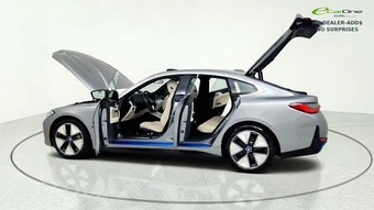 2023 BMW i4 eDrive35 - miniatura 15