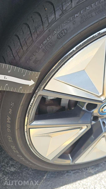 2023 BMW i4 eDrive35 – miniatura 27