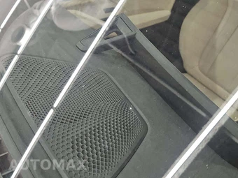2023 BMW i4 eDrive35 – miniatura 22