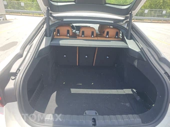2023 BMW i4 eDrive40 – miniatura 16