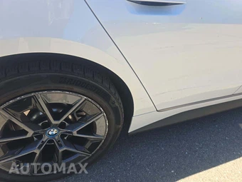 2023 BMW i4 eDrive40 – miniatura 23