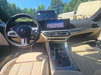 2023 BMW i4 M50 – miniatura 11
