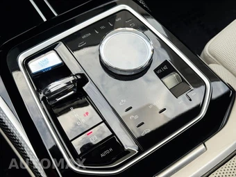 2023 BMW i7 xDrive60 M SPORT LINE - miniatura 32