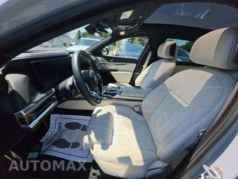2023 BMW i7 xDrive60 M SPORT LINE – miniatura 3