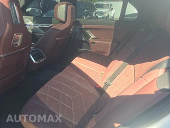 2023 BMW i7 xDrive60 M SPORT LINE – miniatura 13
