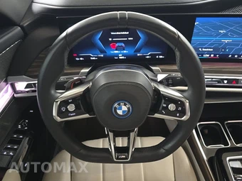 2023 BMW i7 xDrive60 M SPORT LINE - miniatura 10