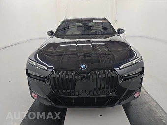 2023 BMW i7 xDrive60 M SPORT LINE - miniatura 2