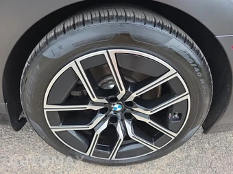 2023 BMW i7 xDrive60 M SPORT LINE - miniatura 11