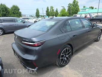 2023 BMW i7 xDrive60 M SPORT LINE - miniatura 4