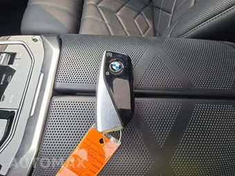 2023 BMW i7 xDrive60 M SPORT LINE – miniatura 8