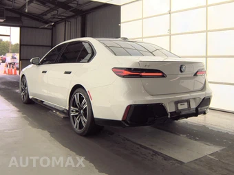 2023 BMW i7 xDrive60 M SPORT LINE – miniatura 6