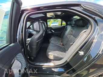 2023 BMW i7 xDrive60 M SPORT LINE - miniatura 10