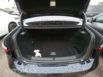 2023 BMW i7 xDrive60 – miniatura 14