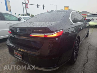 2023 BMW i7 xDrive60 – miniatura 3