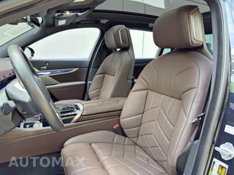 2023 BMW i7 xDrive60 - miniatura 47