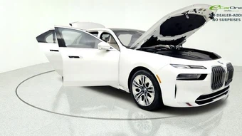 2023 BMW i7 xDrive60 - miniatura 11