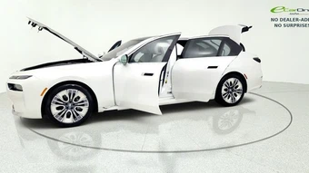 2023 BMW i7 xDrive60 - miniatura 14