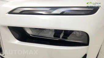 2023 BMW i7 xDrive60 - miniatura 23
