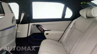 2023 BMW i7 xDrive60 - miniatura 43