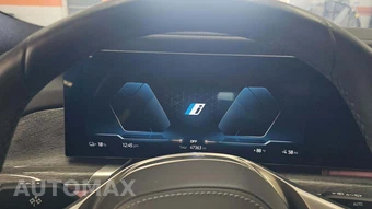 2023 BMW i7 xDrive60 – miniatura 19