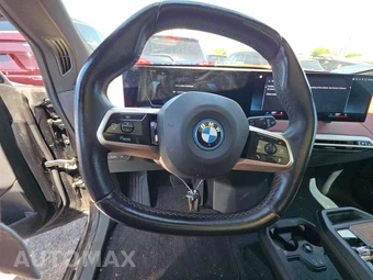 2023 BMW iX Sports Activity Vehicle M60 - miniatura 10