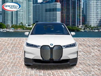 2023 BMW iX Sports Activity Vehicle xDrive50 - miniatura 2
