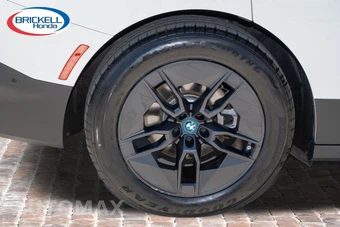 2023 BMW iX Sports Activity Vehicle xDrive50 - miniatura 39
