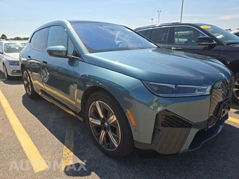 2023 BMW iX Sports Activity Vehicle xDrive50 - miniatura 3