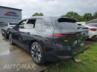 2023 BMW iX Sports Activity Vehicle xDrive50 - miniatura 2