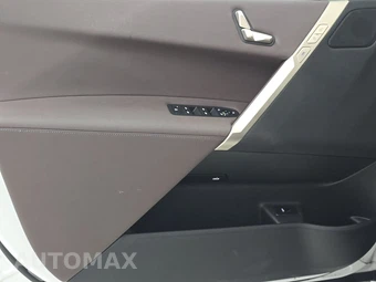 2023 BMW iX Sports Activity Vehicle xDrive50 - miniatura 9