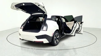 2023 BMW iX Sports Activity Vehicle xDrive50 - miniatura 18