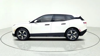2023 BMW iX Sports Activity Vehicle xDrive50 - miniatura 5