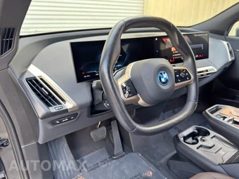 2023 BMW iX Sports Activity Vehicle xDrive50 - miniatura 11