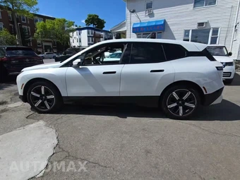 2023 BMW iX Sports Activity Vehicle xDrive50 - miniatura 3