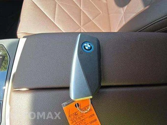 2023 BMW iX Sports Activity Vehicle xDrive50 - miniatura 9