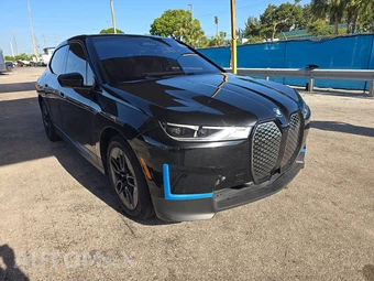 2023 BMW iX Sports Activity Vehicle xDrive50 - miniatura 3