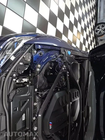2023 BMW M3 Sedan Competition – miniatura 24