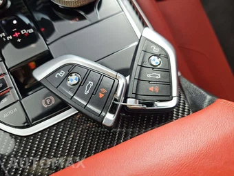 2023 BMW M3 Sedan Competition xDrive – miniatura 5