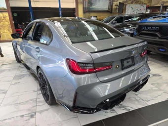 2023 BMW M3 Sedan - miniatura 2