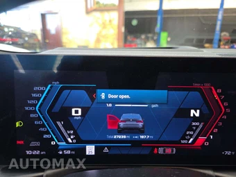 2023 BMW M3 Sedan - miniatura 9