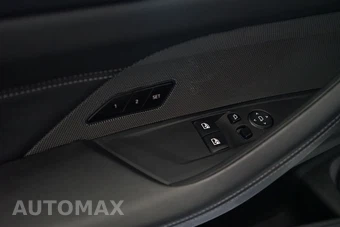 2023 BMW M4 Coupe Competition – miniatura 32