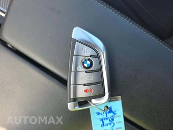 2023 BMW M5 Sedan – miniatura 5
